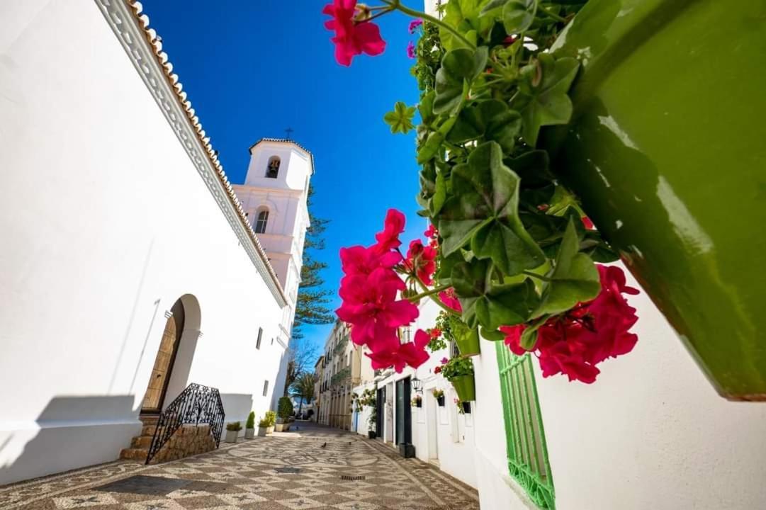 Apartamento En El Mirador De Nerja Exterior photo